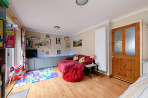 Sitting Room- click for photo gallery